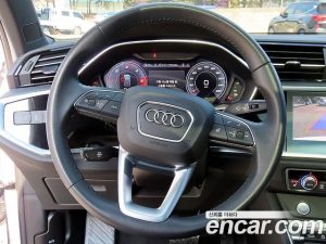 Audi Q3 35 TDI Premium 2020 года из Южной Кореи