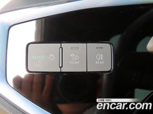 Audi Q3 35 TDI Premium 2020 года из Южной Кореи