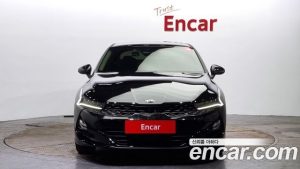 Kia K5 2.0 2021 года из Южной Кореи