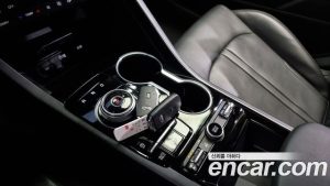 Kia K5 2.0 2021 года из Южной Кореи