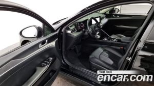 Kia K5 2.0 2021 года из Южной Кореи