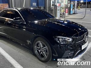 Mercedes-Benz E-Class E250 AMG Line 2023 года из Южной Кореи