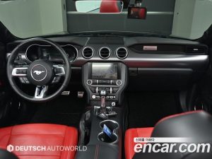 Ford Mustang Cabriolet 2021 года из Южной Кореи