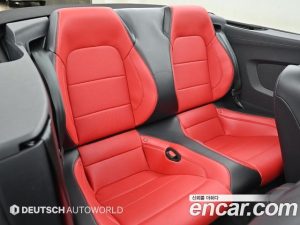 Ford Mustang Cabriolet 2021 года из Южной Кореи