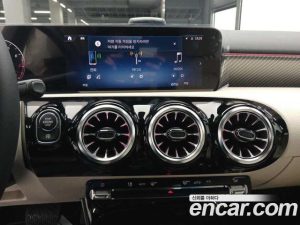 Mercedes-Benz A-Class A220 HATCHBACK 2024 года из Южной Кореи
