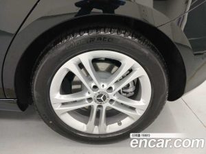 Mercedes-Benz A-Class A220 HATCHBACK 2024 года из Южной Кореи
