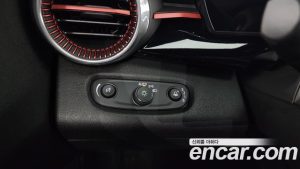 ChevroletGMDaewoo Trax 1.2 RS 2024 года из Южной Кореи