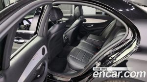 Mercedes-Benz E-Class E250 Avantgarde 2021 года из Южной Кореи