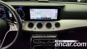 Mercedes-Benz E-Class E250 Avantgarde 2021 года из Южной Кореи