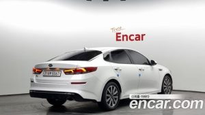 Kia K5 2.0 2020 года из Южной Кореи