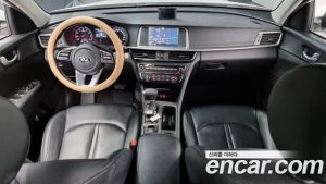 Kia K5 2.0 2020 года из Южной Кореи