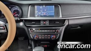 Kia K5 2.0 2020 года из Южной Кореи