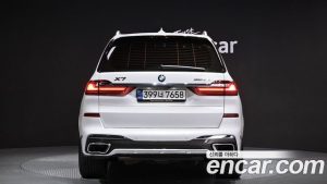 BMW X7 xDrive 40i M Sport 6인승 2021 года из Южной Кореи