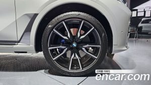 BMW X7 xDrive 40i M Sport 6인승 2021 года из Южной Кореи