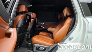 BMW X7 xDrive 40i M Sport 6인승 2021 года из Южной Кореи