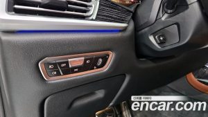 BMW X7 xDrive 40i M Sport 6인승 2021 года из Южной Кореи