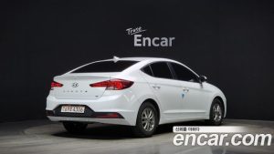 Hyundai AVANTE 1.6 2020 года из Южной Кореи