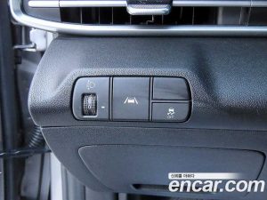 Hyundai AVANTE 1.6 2021 года из Южной Кореи