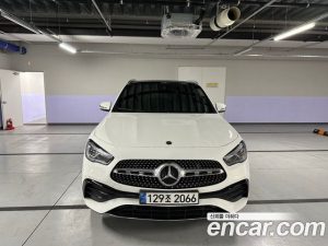 Mercedes-Benz GLA-Class GLA250 4MATIC 2021 года из Южной Кореи