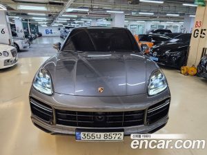 Porsche Cayenne 4.0 Turbo Coupe 2021 года из Южной Кореи