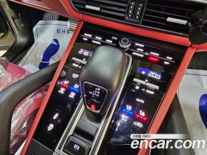 Porsche Cayenne 4.0 Turbo Coupe 2021 года из Южной Кореи