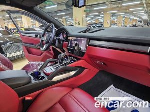 Porsche Cayenne 4.0 Turbo Coupe 2021 года из Южной Кореи