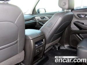 ChevroletGMDaewoo Traverse 3.6 AWD RS 2020 года из Южной Кореи