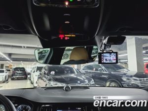 Volvo V60 T5 PRO AWD 2020 года из Южной Кореи