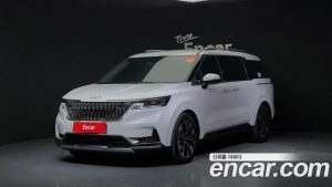 Kia Carnival 7-Seater на открытом воздухе 2023 года из Южной Кореи