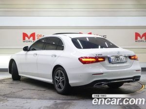 Mercedes-Benz E-Class E250 AMG Line 2023 года из Южной Кореи