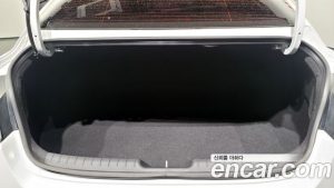 Hyundai AVANTE 1.6 2021 года из Южной Кореи