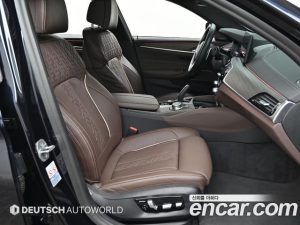 BMW 5-Series 530e M Sport 2021 года из Южной Кореи