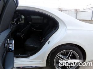 Mercedes-Benz S-Class S400 d 4MATIC 2021 года из Южной Кореи