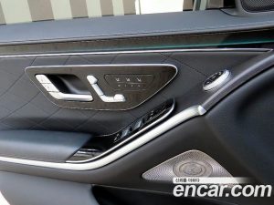 Mercedes-Benz S-Class S400 d 4MATIC 2021 года из Южной Кореи