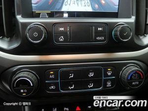 ChevroletGMDaewoo Colorado 3.6 Z71-X 4WD 2021 года из Южной Кореи