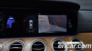 Mercedes-Benz E-Class E250 Exclusive 2021 года из Южной Кореи