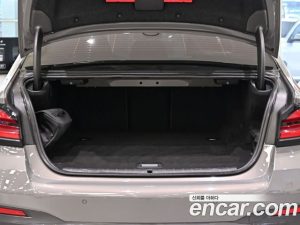 BMW 5-Series 530e M Sport 2021 года из Южной Кореи