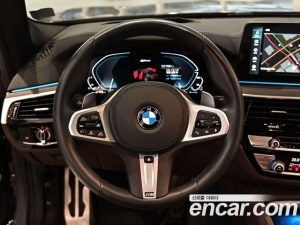 BMW 5-Series 530e M Sport 2021 года из Южной Кореи