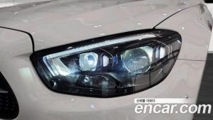 Mercedes-Benz E-Class E220d 4MATIC AMG Line 2023 года из Южной Кореи