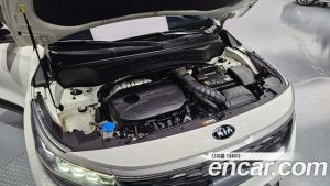 Kia Seltos Бензин 1.6 Turbo 2WD 2020 года из Южной Кореи