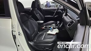 Kia Seltos Бензин 1.6 Turbo 2WD 2020 года из Южной Кореи