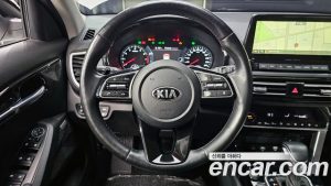 Kia Seltos Бензин 1.6 Turbo 2WD 2020 года из Южной Кореи