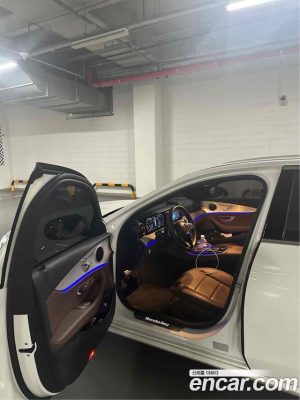 Mercedes-Benz E-Class E250 Avantgarde 2021 года из Южной Кореи