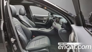 Mercedes-Benz E-Class E53 AMG 4MATIC+ 2023 года из Южной Кореи