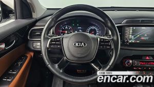 Kia Sorento Дизель 2.2 2WD 2020 года из Южной Кореи