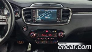 Kia Sorento Дизель 2.2 2WD 2020 года из Южной Кореи