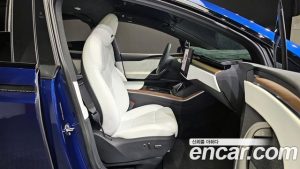 Tesla Model X AWD 2023 года из Южной Кореи