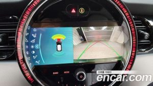 Mini Cooper CLASSIC COMFORT PACK 2023 года из Южной Кореи