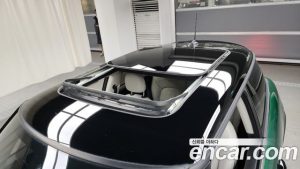 Mini Cooper CLASSIC COMFORT PACK 2023 года из Южной Кореи