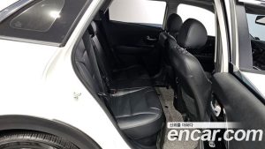 Kia Niro 1.6 HEV 2020 года из Южной Кореи